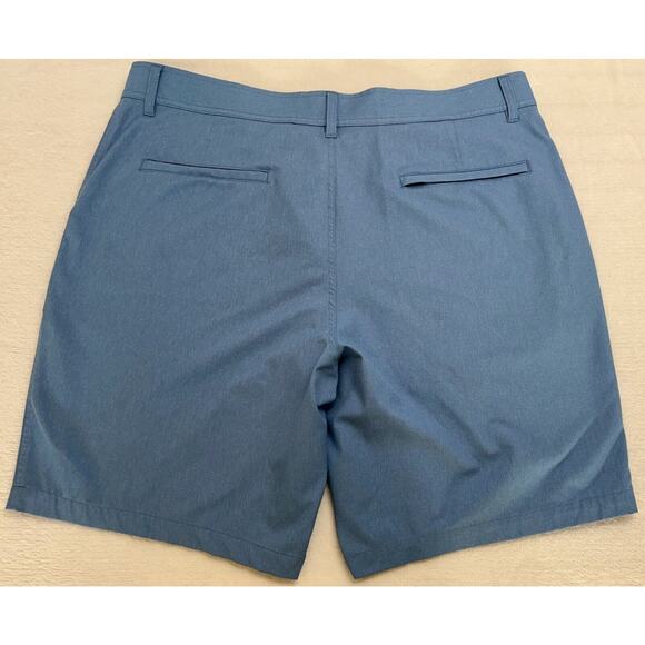 '32 Degrees Cool' Men's Stretch Performance Shorts Blue Size 38 - Picture 3 of 6